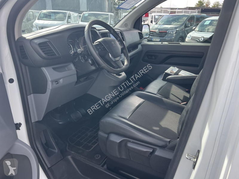 Véhicule utilitaire Peugeot EXPERT FG STANDARD...