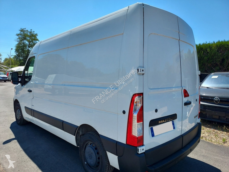 Furgoneta Renault MASTER III FG F3300 L2H2 2.3...
