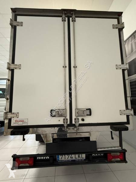 Véhicule utilitaire Iveco 70C18