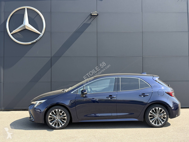 عربة نفعية Toyota Corolla Hybride 140ch