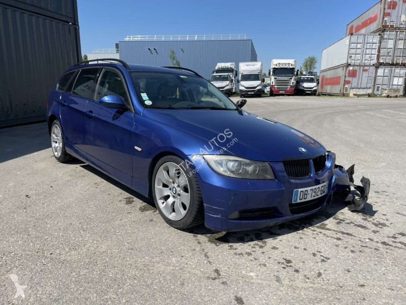 عربة نفعية BMW