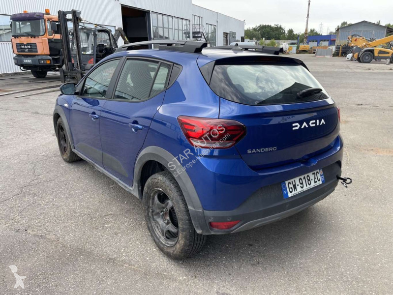 عربة نفعية Dacia