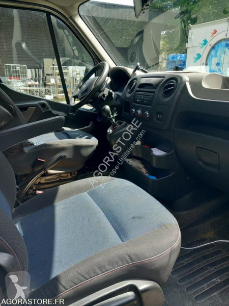Véhicule utilitaire Renault MASTER