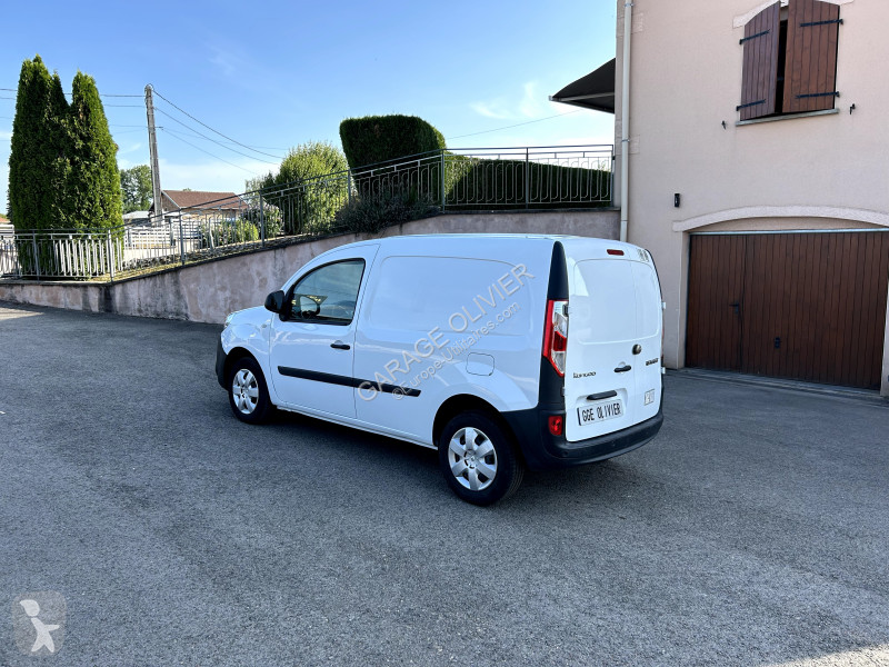 Véhicule utilitaire Renault 1.5 Blue dci 95...