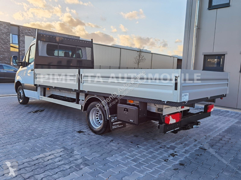 Furgoneta Mercedes 517 PRO 43 5t PRITSCHE 4,50m...