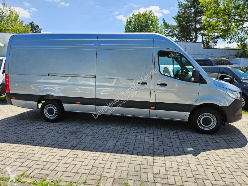 Mercedes 317 CDI...