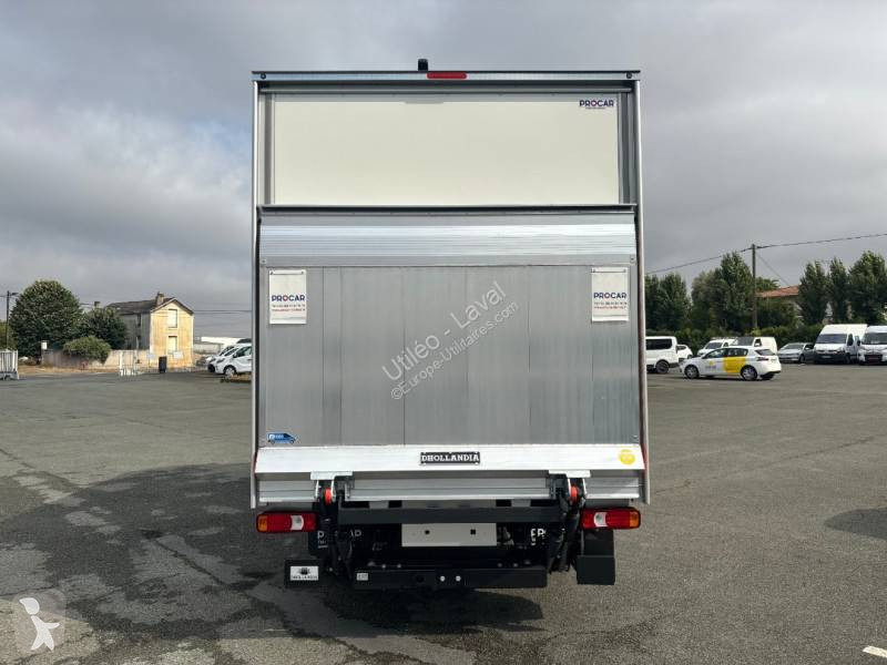 Furgoneta Iveco