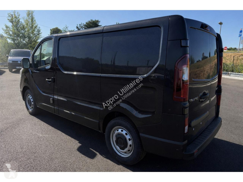 Véhicule utilitaire Renault TRAFIC 3T0 L1H1...