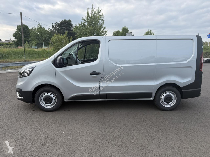Véhicule utilitaire Renault TRAFIC 3T0 L1H1...