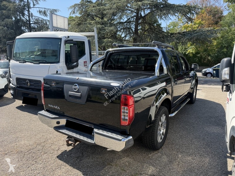 Véhicule utilitaire Nissan NAVARA 3.0 V6 DCI...