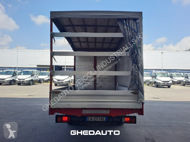 Furgoneta Iveco IVECO DAILY 35C12 CON CENTINA