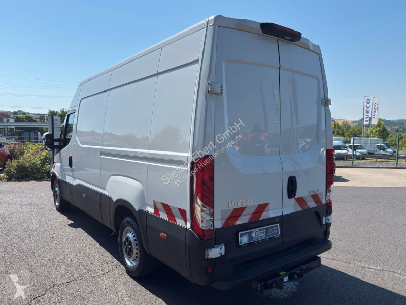 Furgoneta Iveco Iveco 35S14 *R3.520mm*AHK*Kamera*