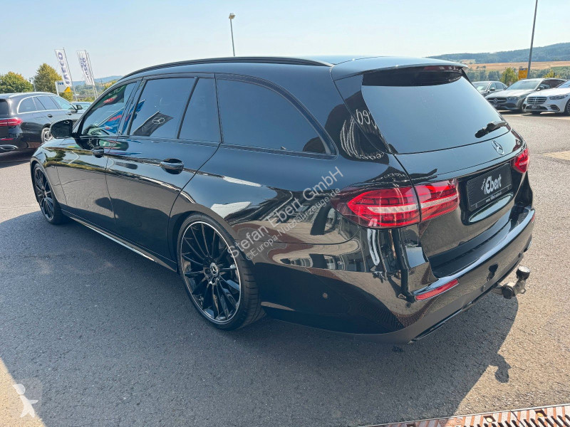 عربة نفعية Mercedes E 400d 4M...