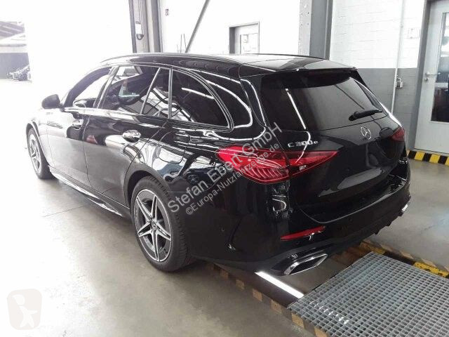 عربة نفعية Mercedes C 300e T...