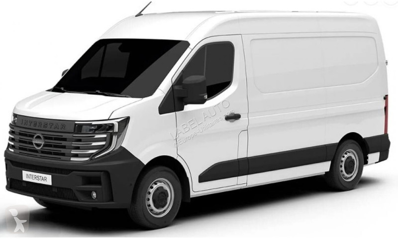 Véhicule utilitaire Nissan