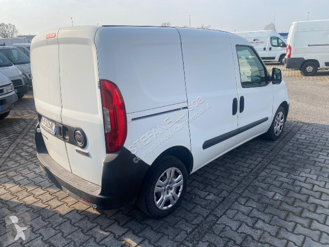 Veicolo commerciale Fiat DOBLO FURGONE