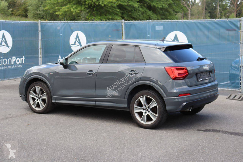 Лекотоварен автомобил Audi S line