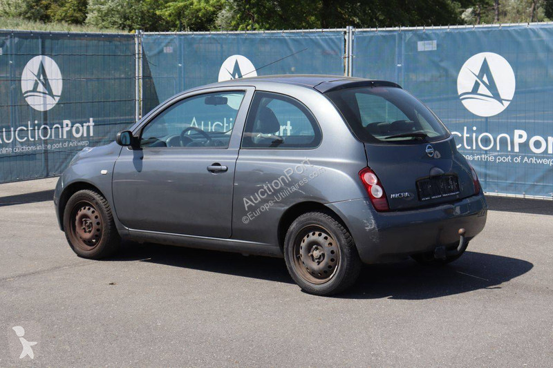 Furgoneta Nissan