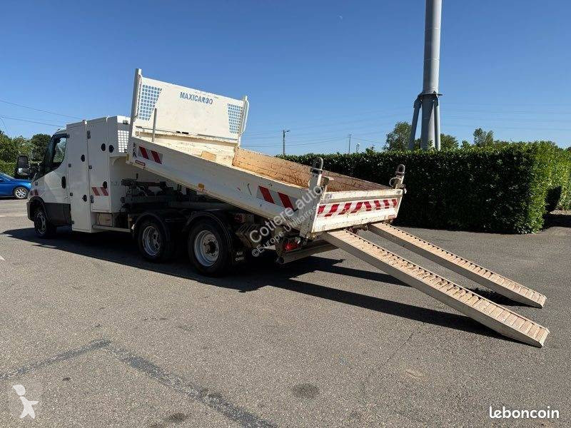Véhicule utilitaire Iveco