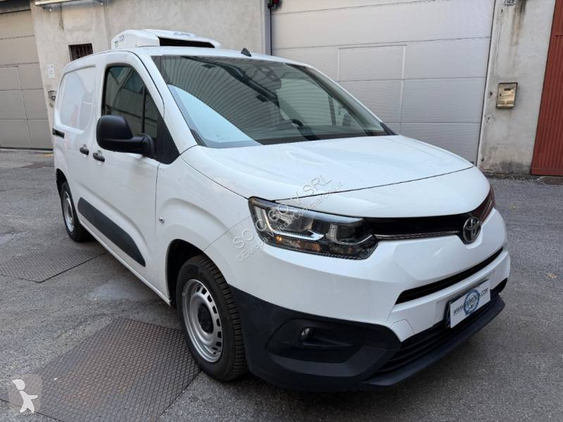 Furgoneta Toyota
