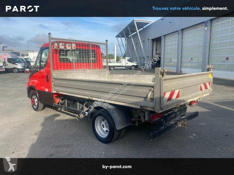Véhicule utilitaire Iveco
