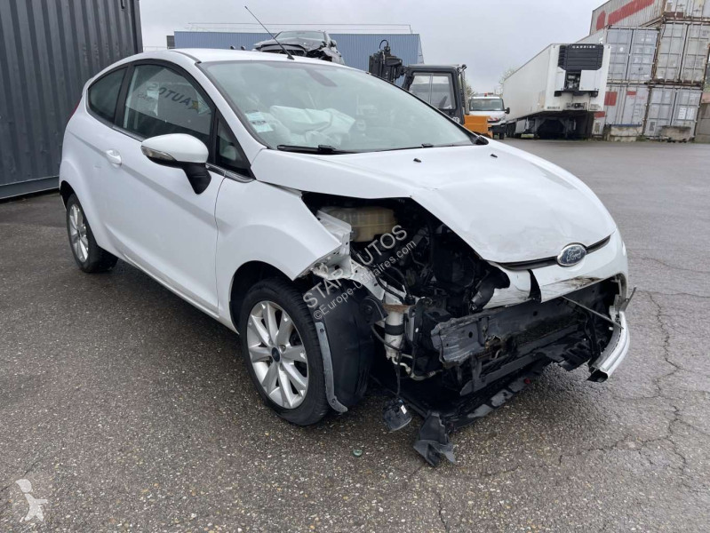 عربة نفعية Ford