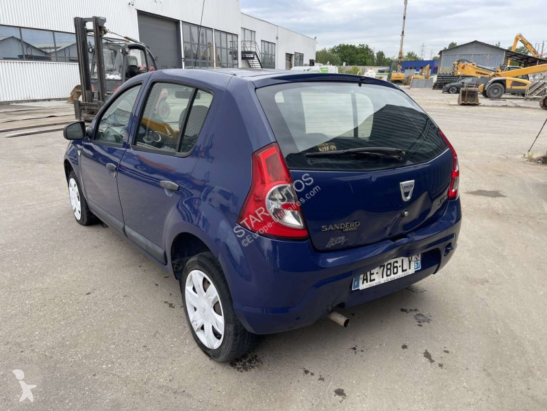 Furgoneta Dacia