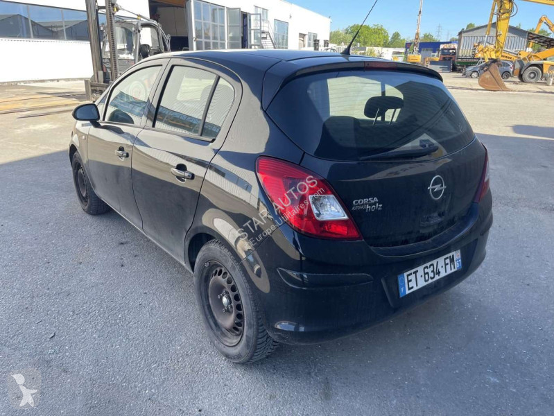 Véhicule utilitaire Opel