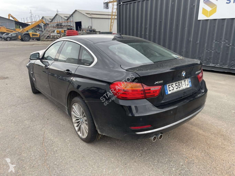عربة نفعية BMW