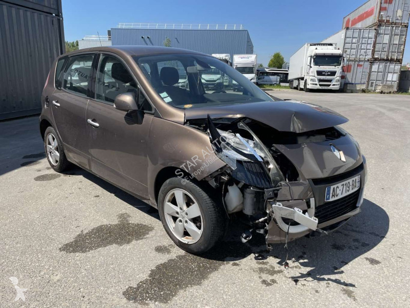 Furgoneta Renault