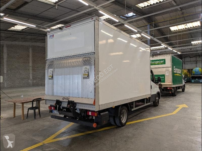Véhicule utilitaire Iveco CCb 35C16 - 3.0L -...