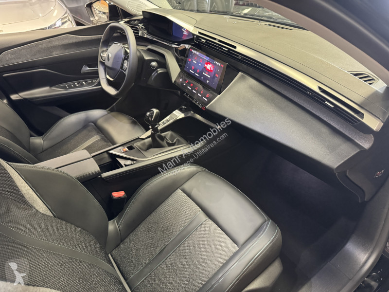 عربة نفعية Peugeot 308