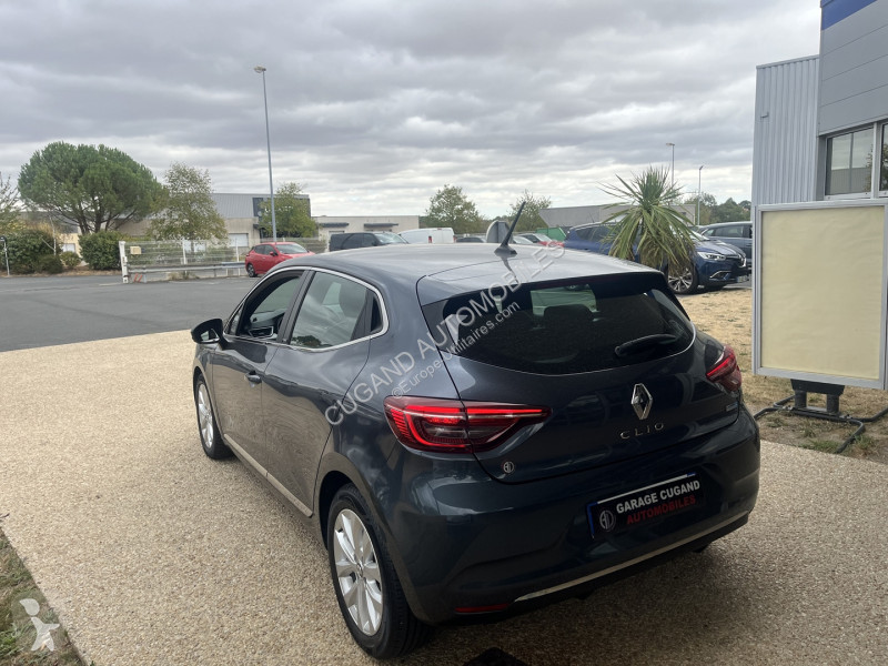 Véhicule utilitaire Renault CLIO V 1.6 E-TECH...