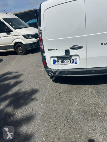 Samochód dostawczy Renault