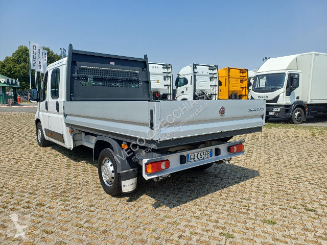 Samochód dostawczy Fiat DUCATO 6+1