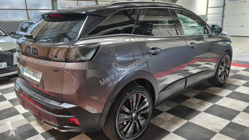Samochód dostawczy Peugeot