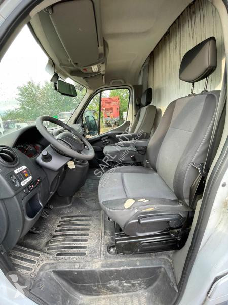 Renault CAISSE CARREE L3H2 MASTER DCI 130...