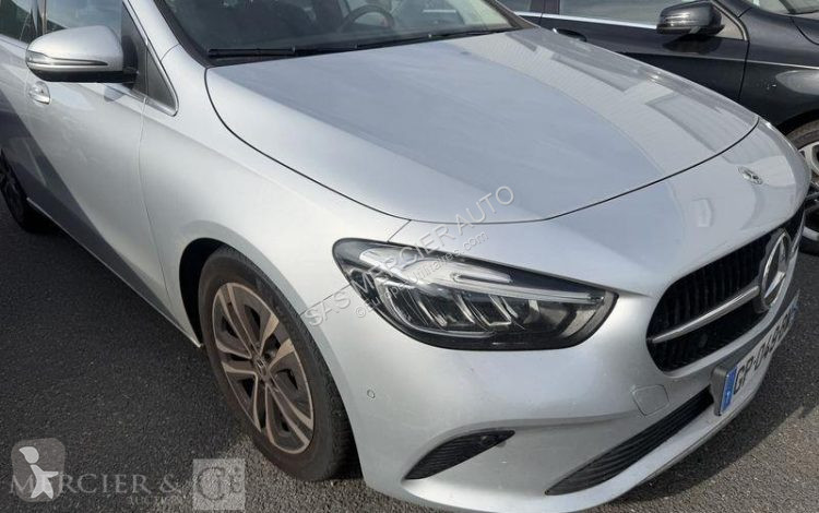 Furgoneta Mercedes