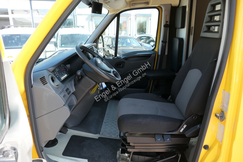 Furgoneta Iveco Daily 35 S11 C30C AUTOMATIK...