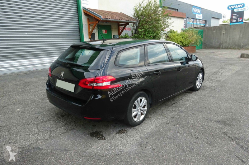 Véhicule utilitaire Peugeot BREAK 1,5 HDI 130 BVA