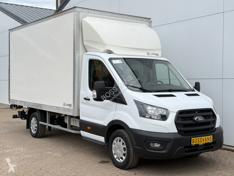 Véhicule utilitaire Ford 2.0 TDCI 130PK...
