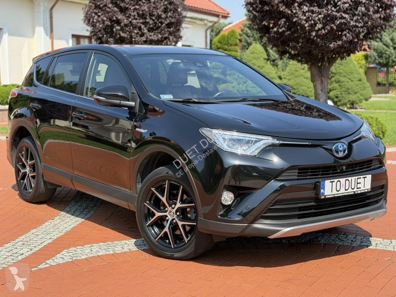 Samochód dostawczy Toyota RAV-4