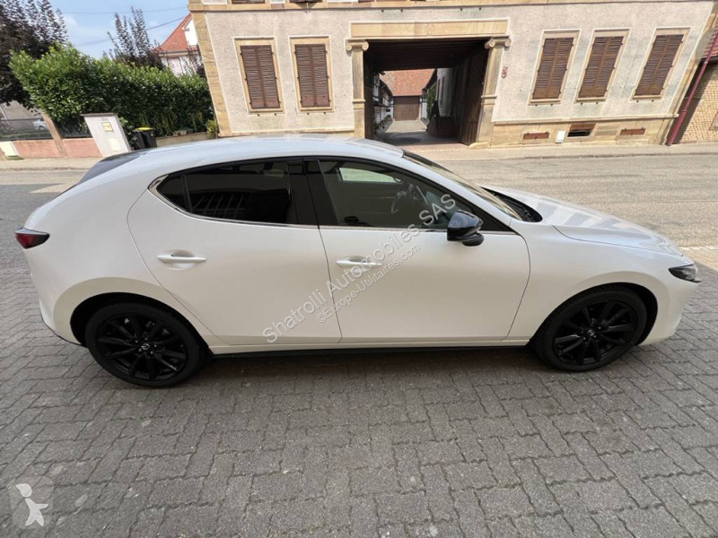 Samochód dostawczy Mazda (4) E-Skyactiv X...