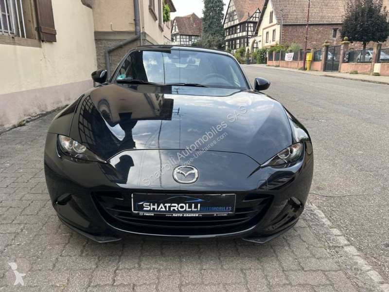 Samochód dostawczy Mazda Cabriolet (4) 2.0...