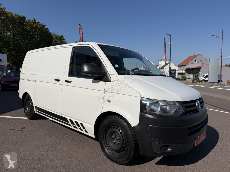 Véhicule utilitaire Volkswagen TRANSPORTER FG...