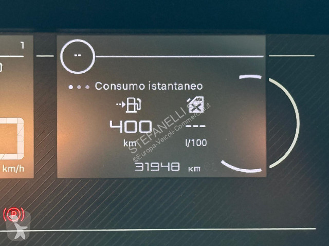 عربة نفعية Peugeot EXPERT 2.0 BLUE HDI 140CV L2H1