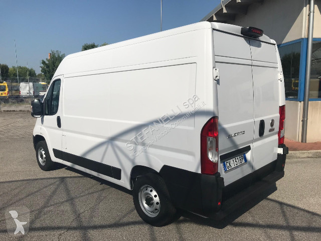 عربة نفعية Fiat Ducato 33 MH2 2.2 mjt3 120cv...