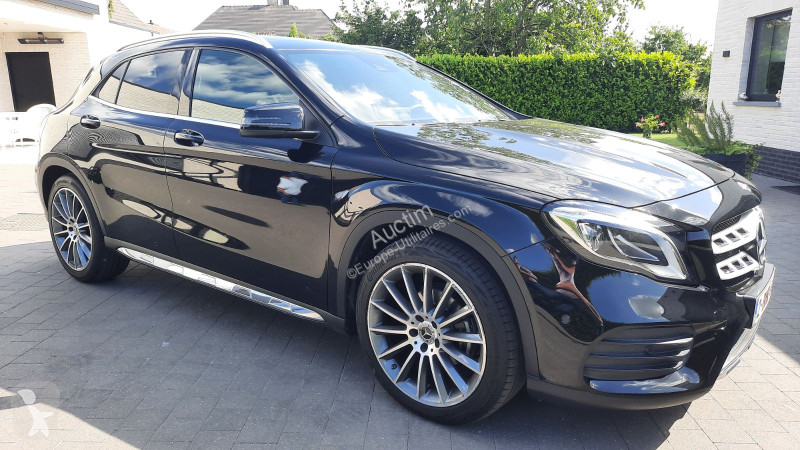 عربة نفعية Mercedes gla 180