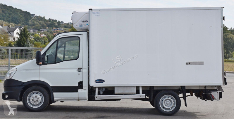 Samochód dostawczy Iveco DAILY 35S13 *...