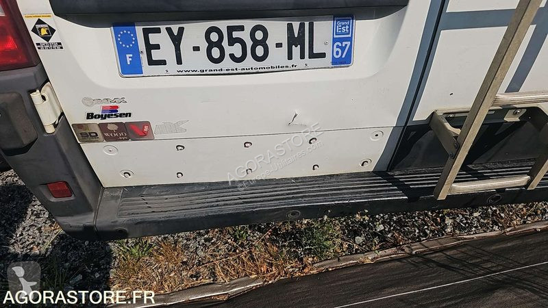 Véhicule utilitaire Peugeot BOXER